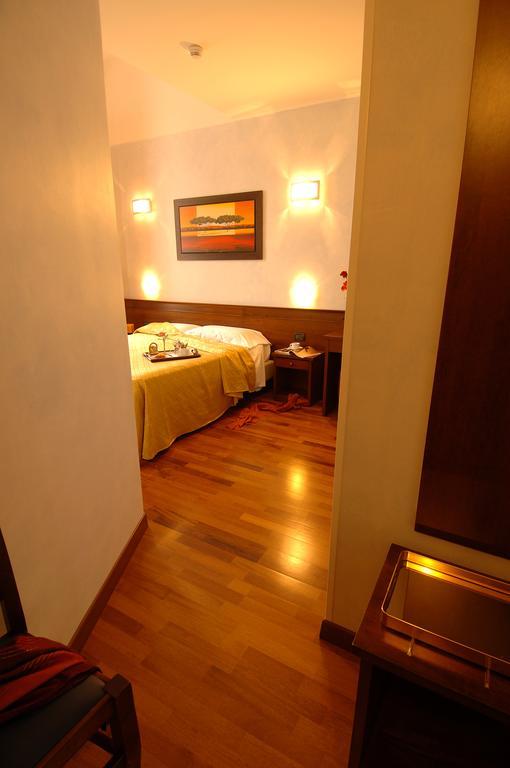 Hotel Palazzo Vecchio Florencia Habitación foto